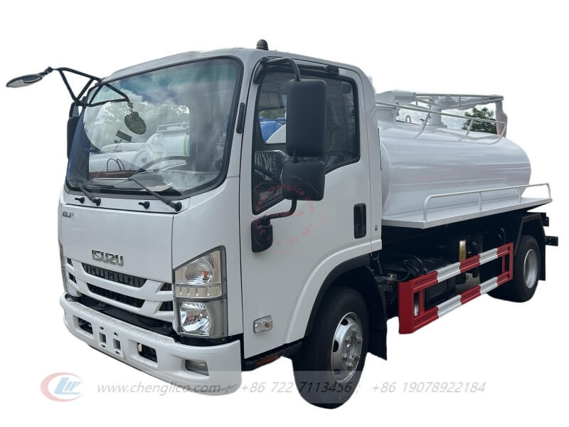 ISUZU 700P fecal suction truck