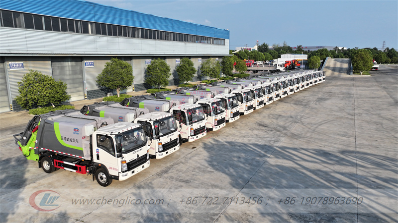 HOWO 6 cbm Compactor Garbage Truck